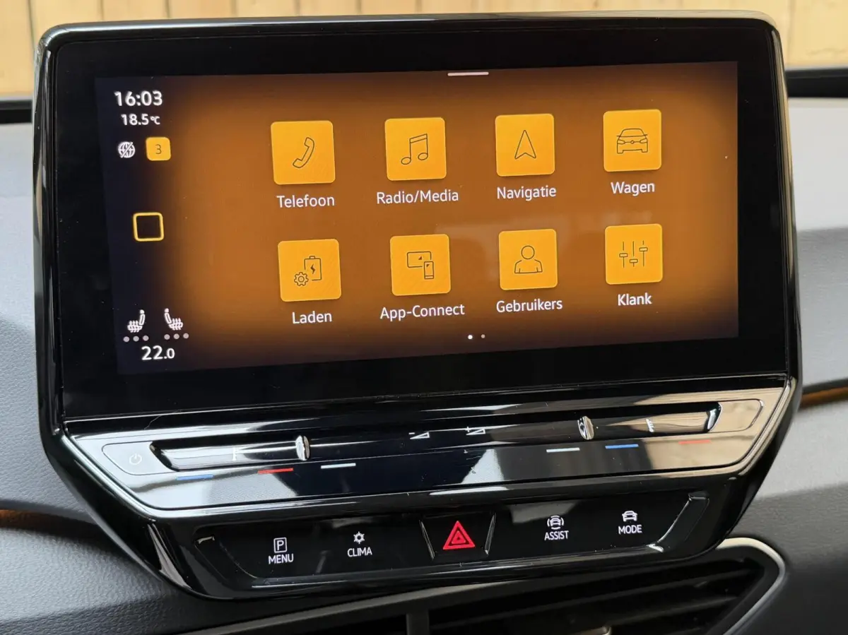 Pro 58 kWh SoH 93,45% | Apple CarPlay/Android Auto | Adaptieve cruise control | LED koplampen | Stoel- en stuurwielverwarming | Rijstrooksensor | Parkeersensoren voor en achter