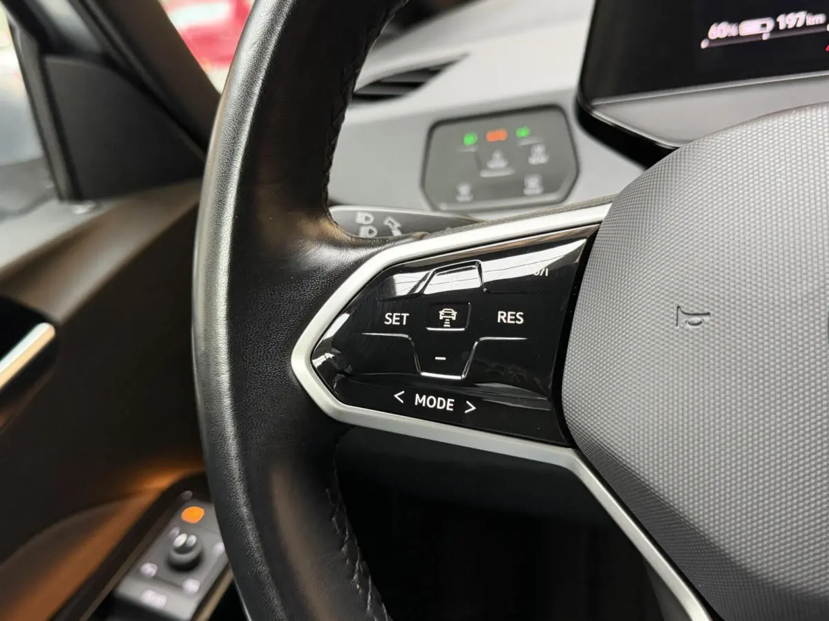 Pro 58 kWh SoH 93,45% | Apple CarPlay/Android Auto | Adaptieve cruise control | LED koplampen | Stoel- en stuurwielverwarming | Rijstrooksensor | Parkeersensoren voor en achter