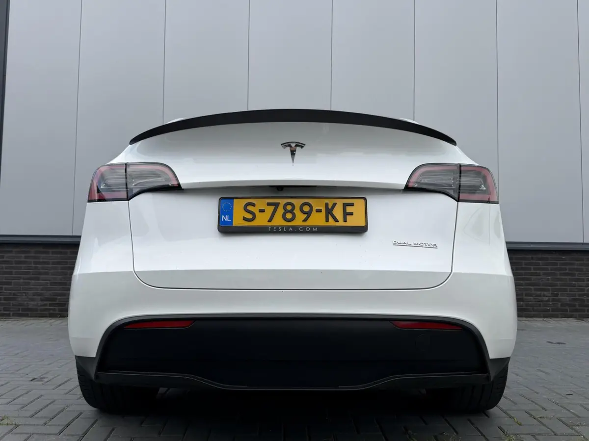 Performance AWD 75 kWh SOH92%