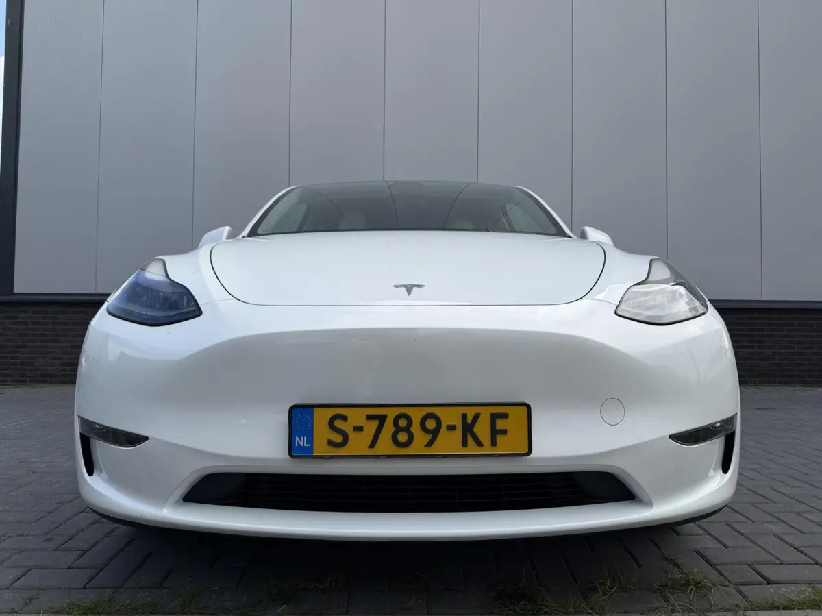Performance AWD 75 kWh SOH92%