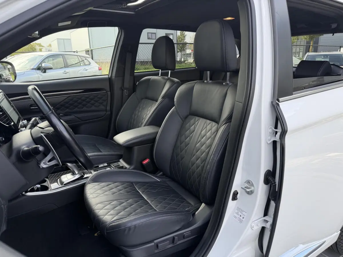 2.4 PHEV Instyle
