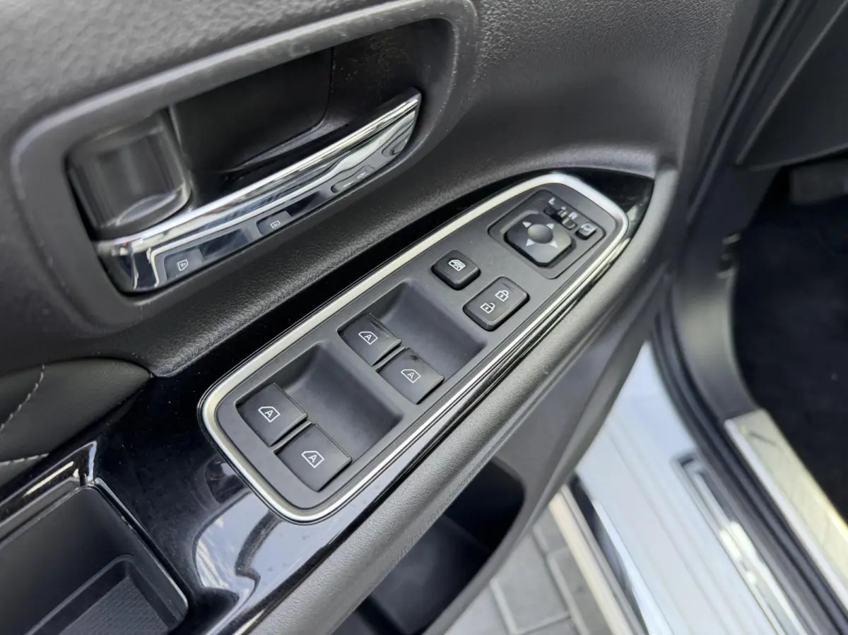 2.4 PHEV Instyle