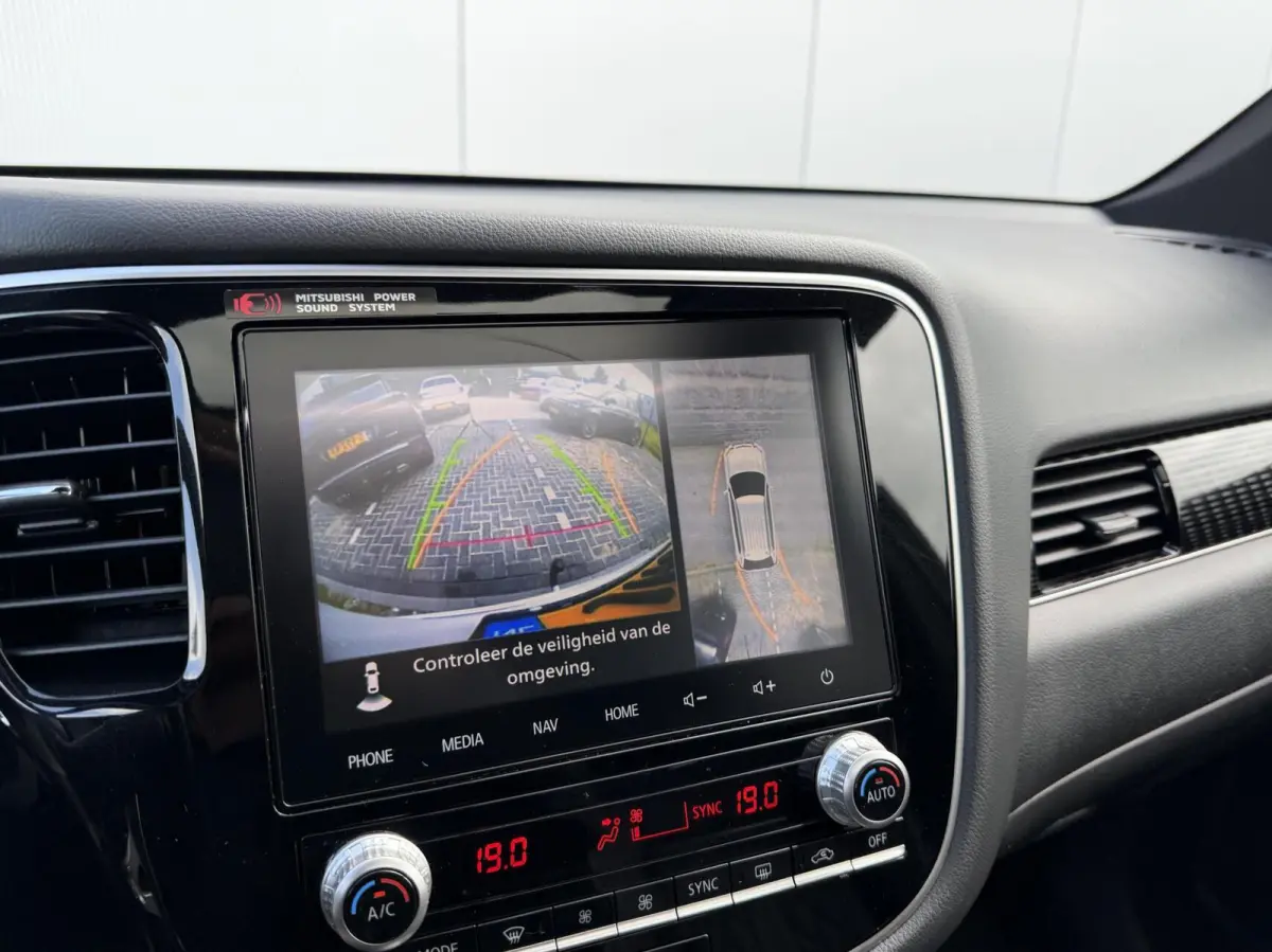 2.4 PHEV Instyle