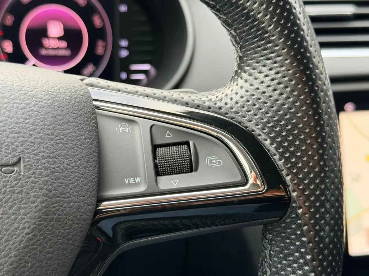 1.0 TSI Greentech Style Business | Keyless | Carplay | Clima | Stoelverwarming | Leder