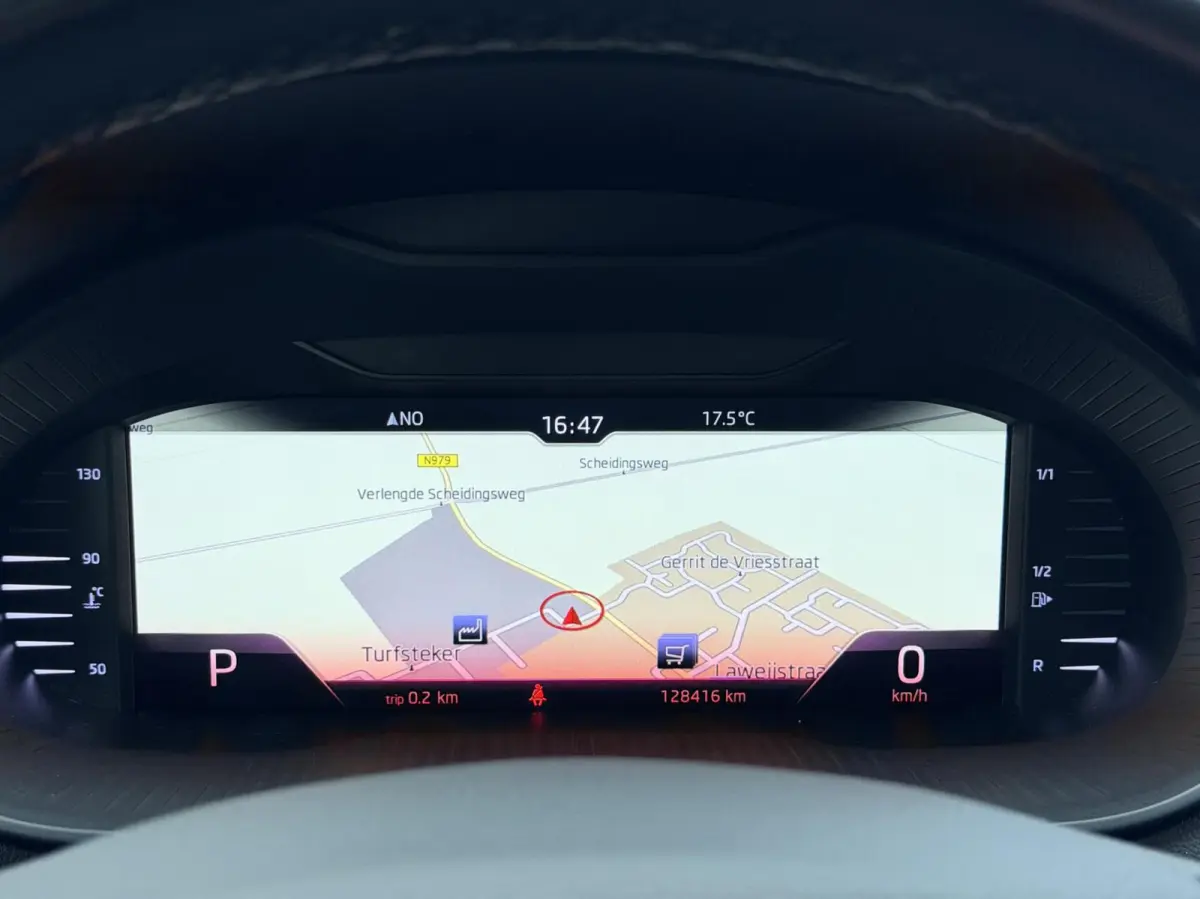 1.0 TSI Greentech Style Business | Keyless | Carplay | Clima | Stoelverwarming | Leder