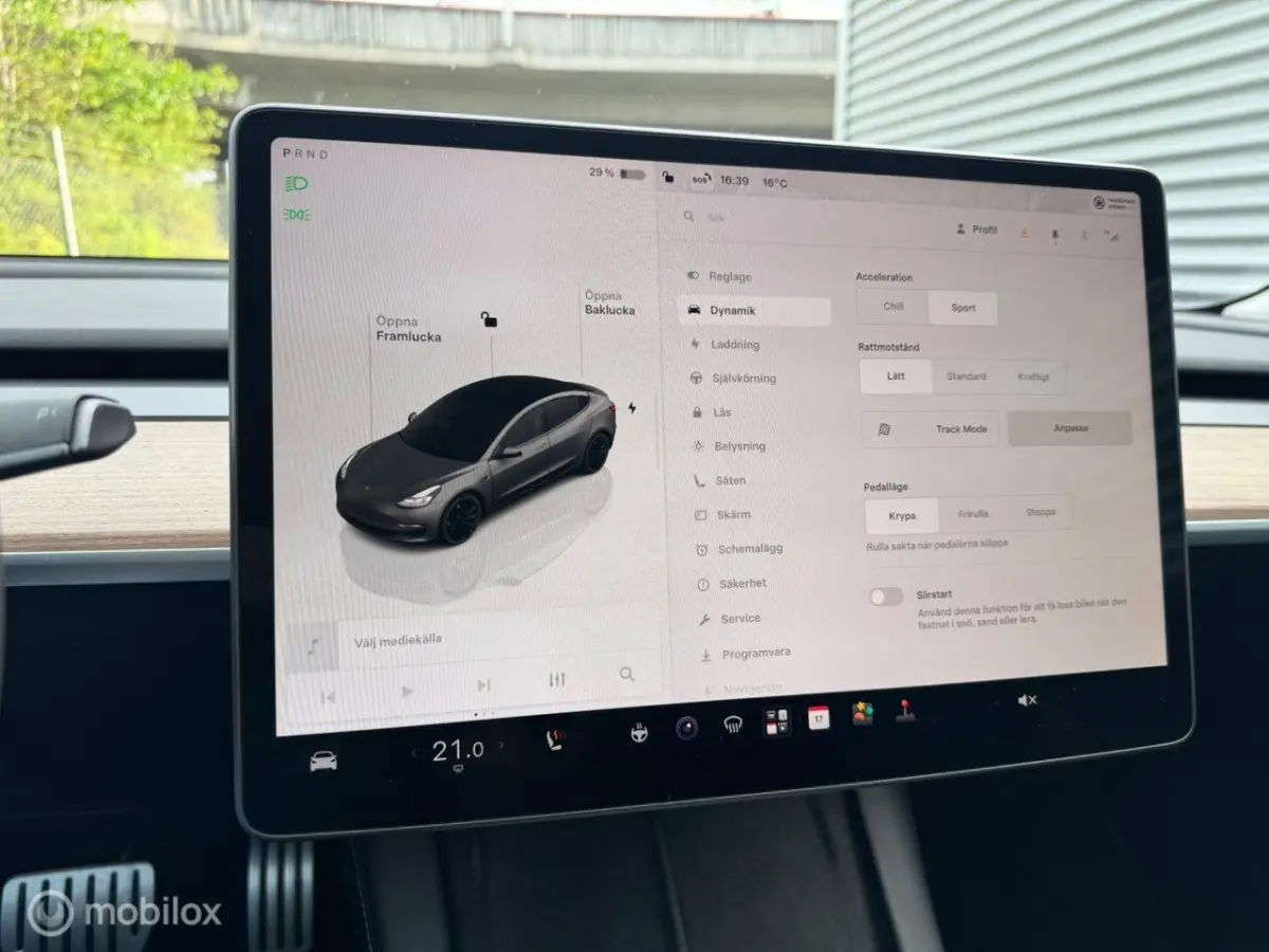 Performance AWD 75 kWh