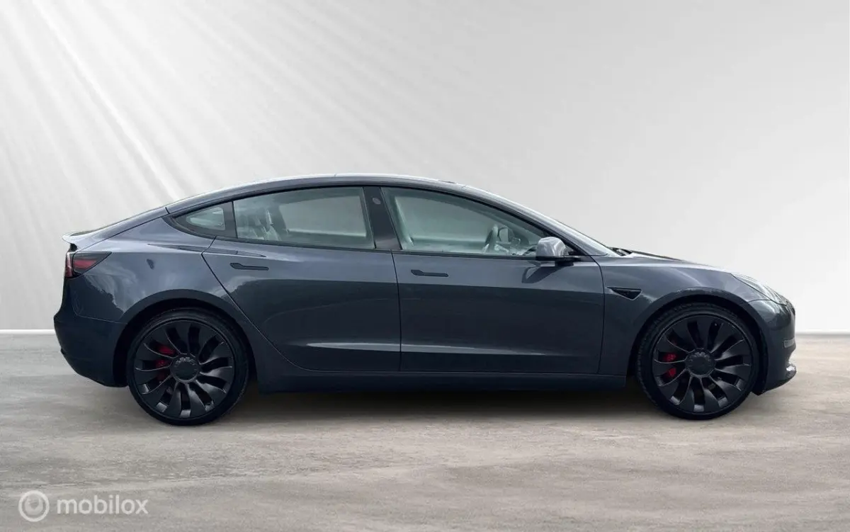 Performance AWD 75 kWh