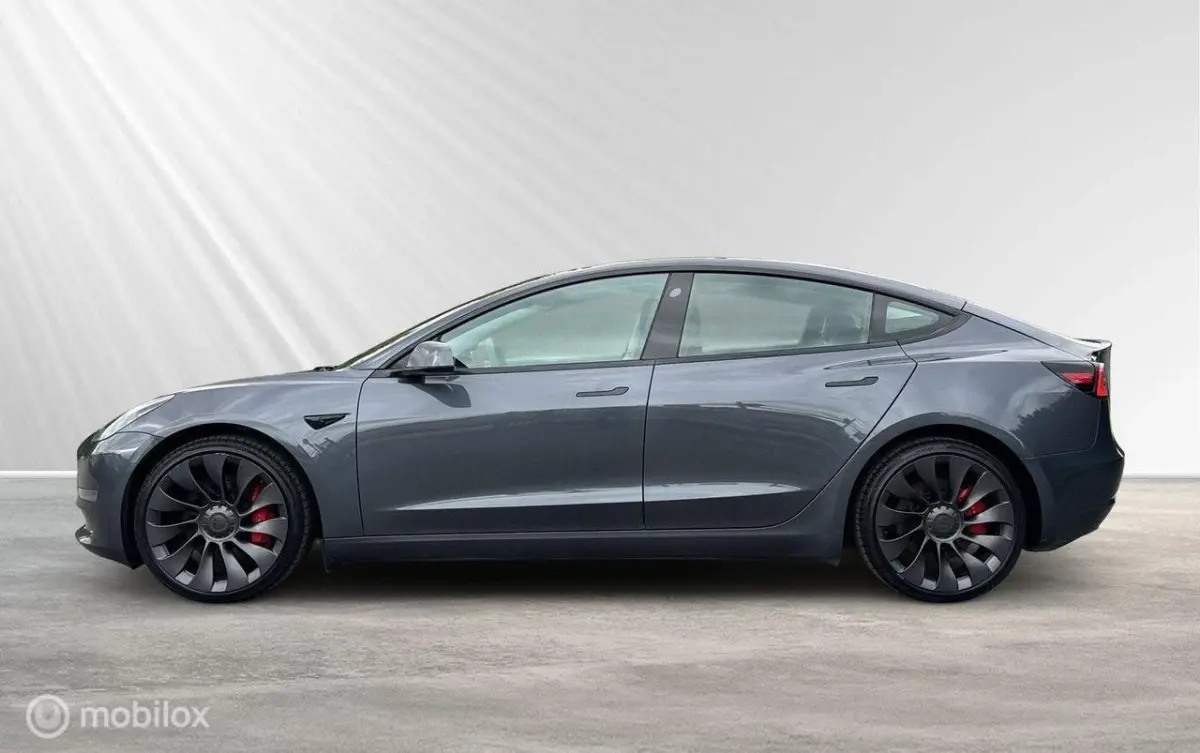 Performance AWD 75 kWh