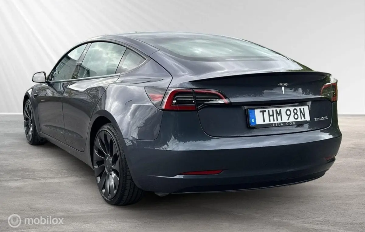 Performance AWD 75 kWh
