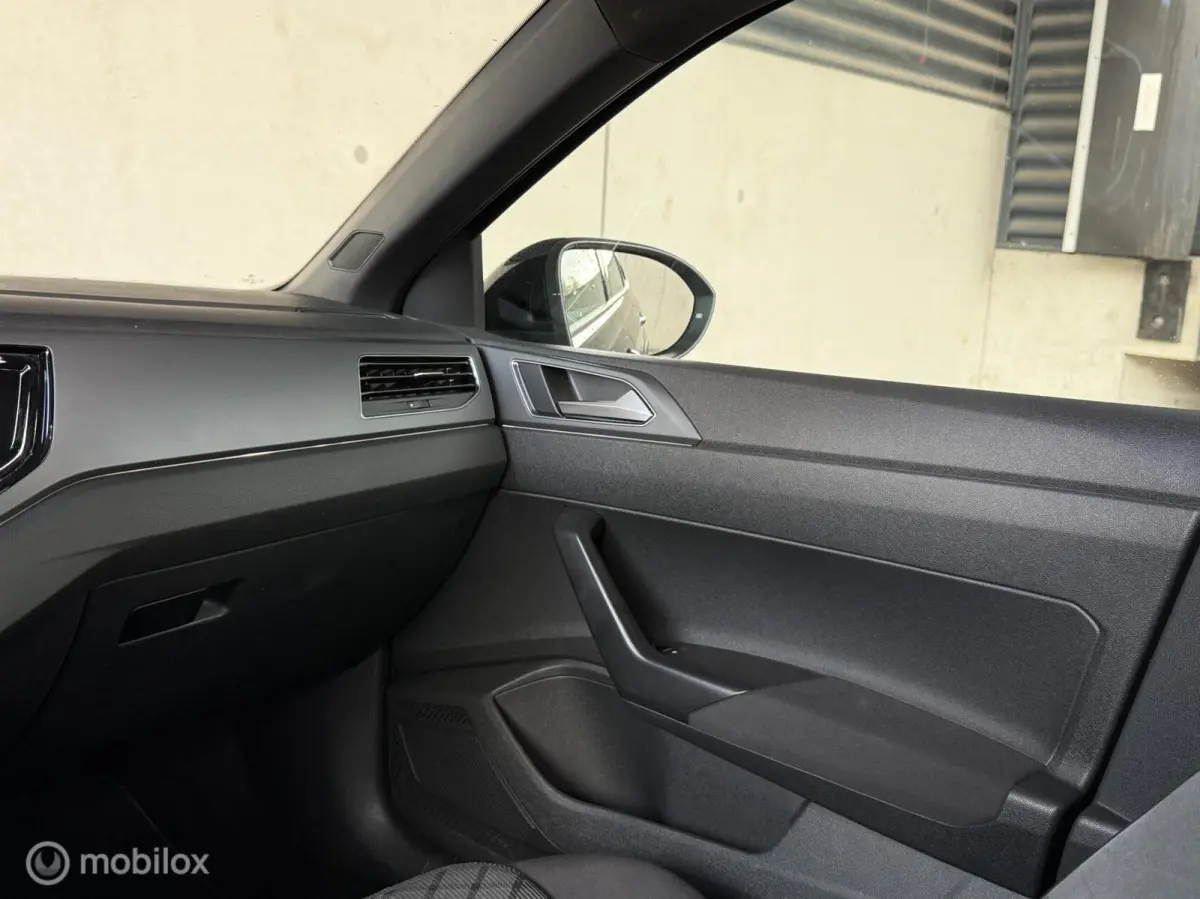 1.0TSI R-Line|PANO|IQ|ACC|CARPLAY|