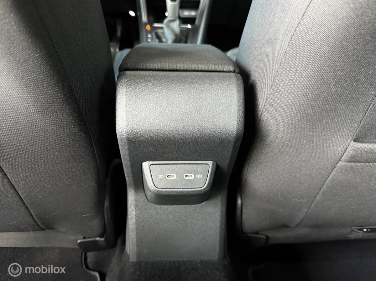 1.0TSI R-Line|PANO|IQ|ACC|CARPLAY|