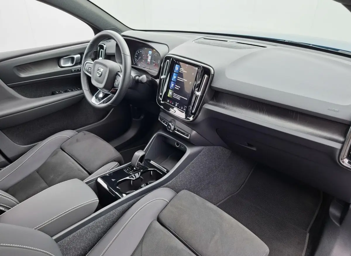 Recharge Twin Intro Edition 78kWh | Pano | El. Trekhaak | Memory seats | Harman/Kardon | SOH 93,4%
