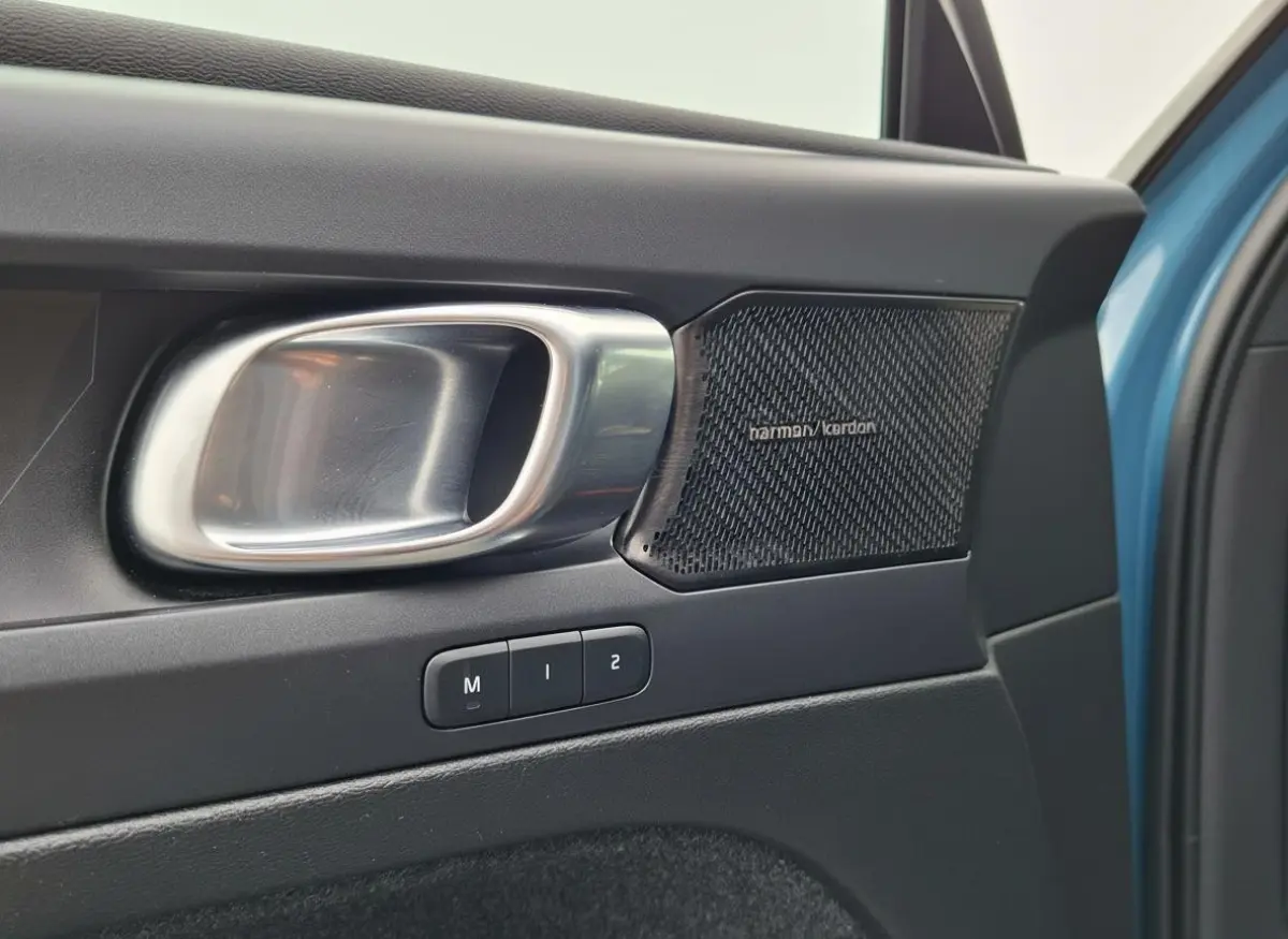 Recharge Twin Intro Edition 78kWh | Pano | El. Trekhaak | Memory seats | Harman/Kardon | SOH 93,4%