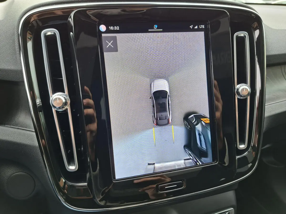 Recharge Twin Intro Edition 78kWh | Pano | El. Trekhaak | Memory seats | Harman/Kardon | SOH 93,4%