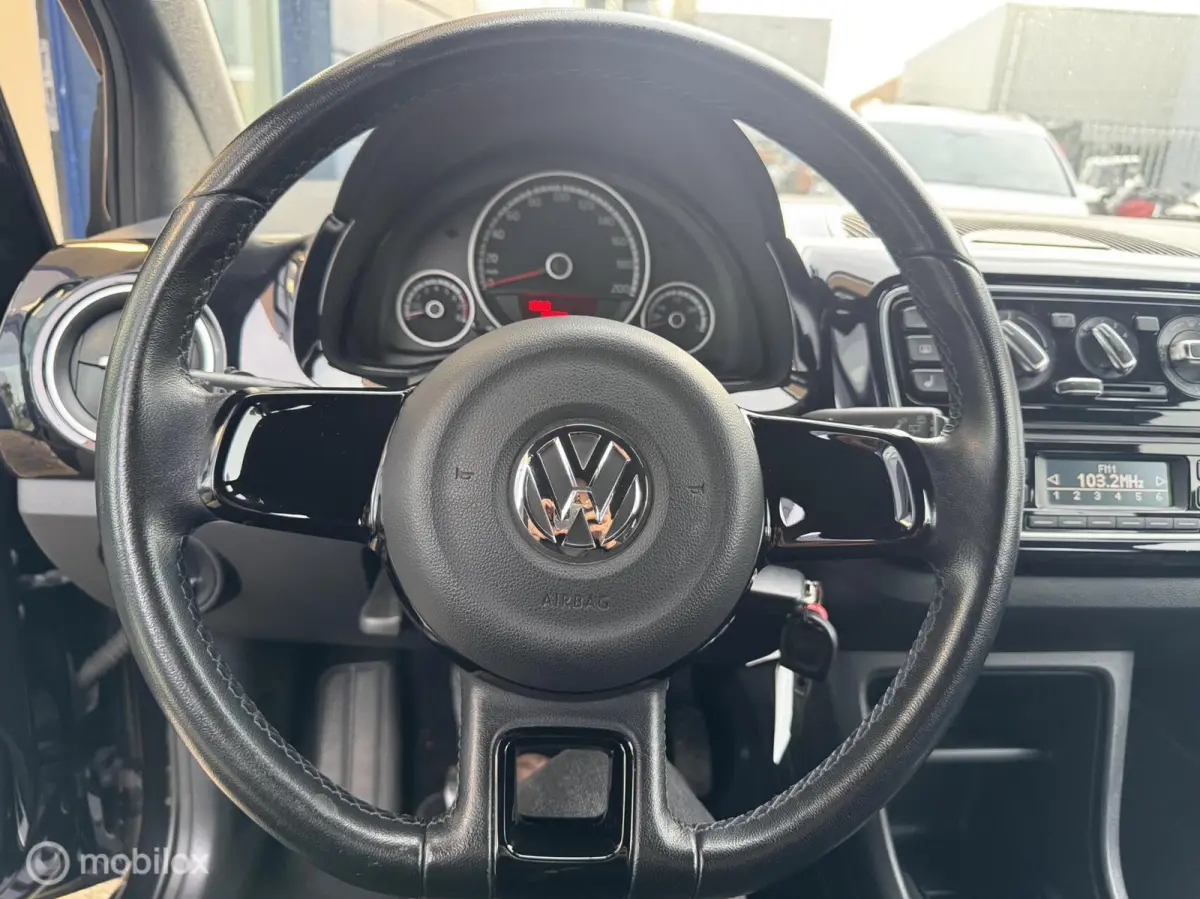 Up! 1.0 high up! Club|Cruise Control|Stoelverw.|Parkeersens.|Airco|100% onderhoud