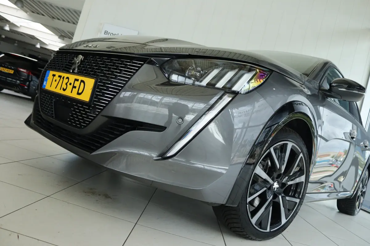 1.2 Turbo GT Cruise Control | Camera | Carplay | Navigatie | Climate | 17 Inch | LED |