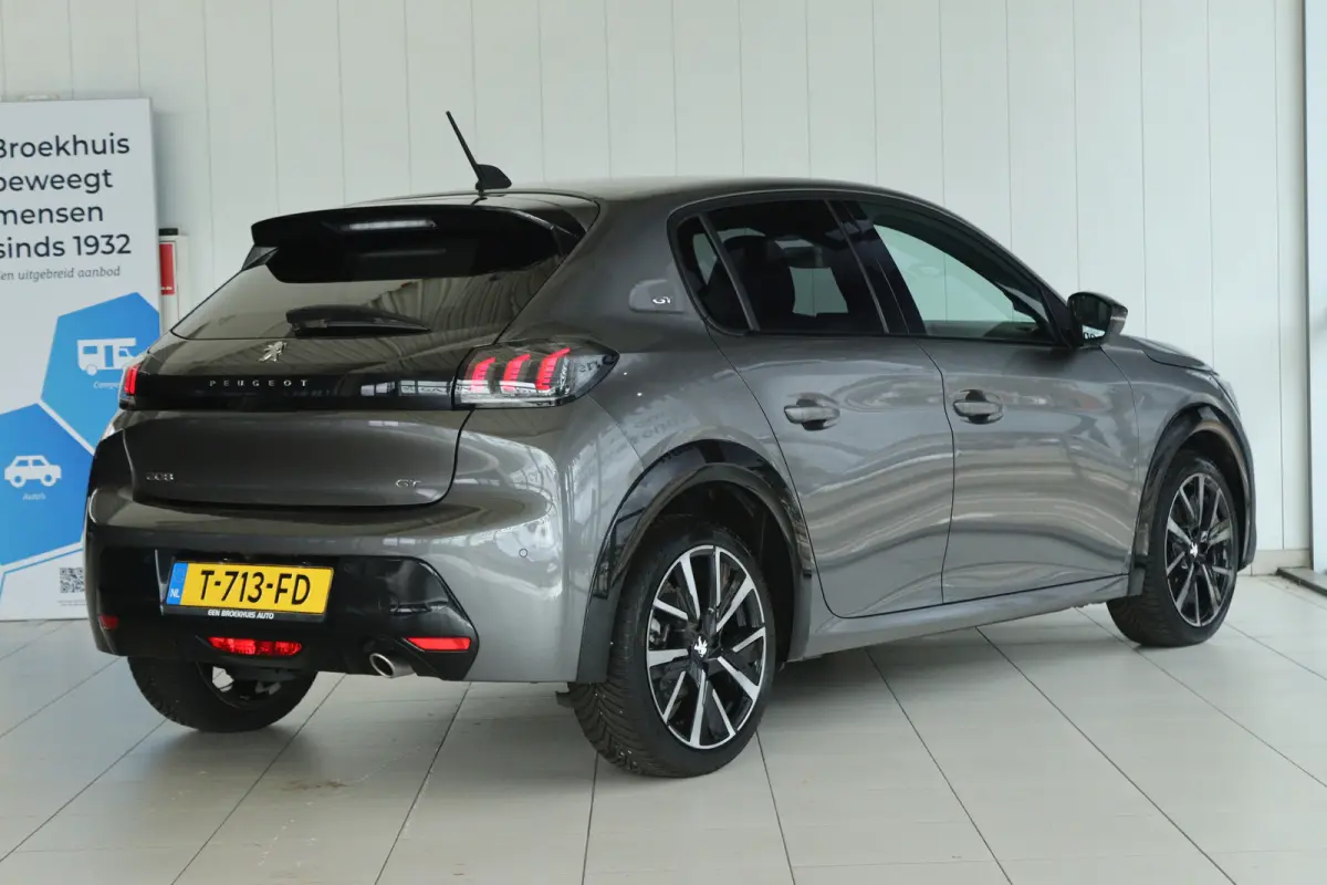 1.2 Turbo GT Cruise Control | Camera | Carplay | Navigatie | Climate | 17 Inch | LED |