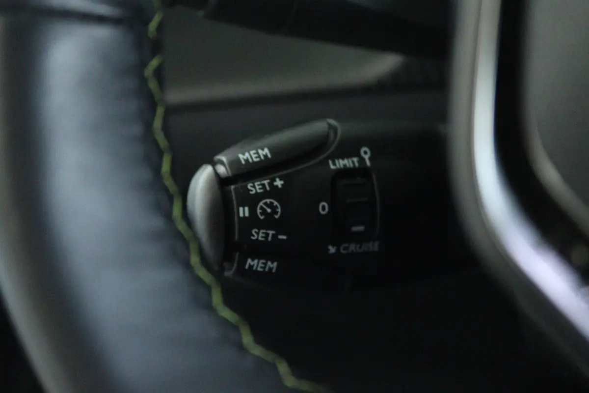 1.2 Turbo GT Cruise Control | Camera | Carplay | Navigatie | Climate | 17 Inch | LED |