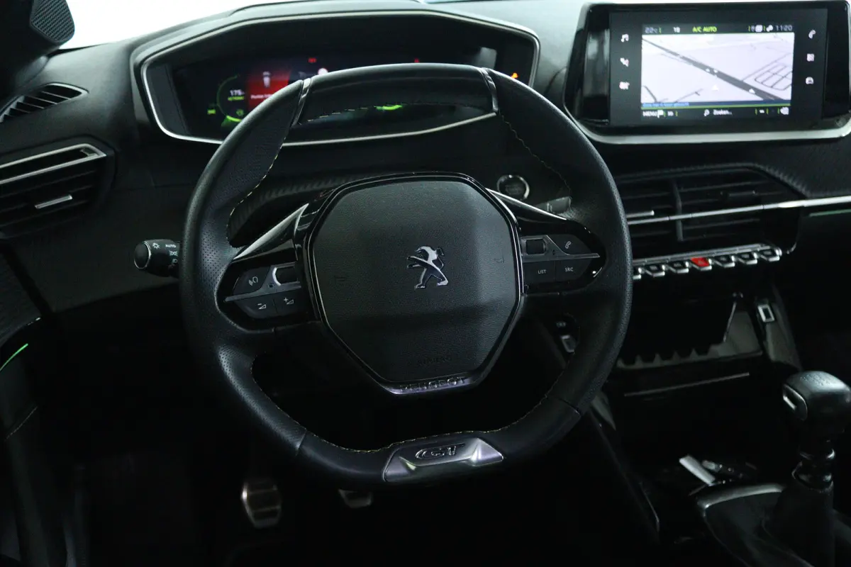 1.2 Turbo GT Cruise Control | Camera | Carplay | Navigatie | Climate | 17 Inch | LED |