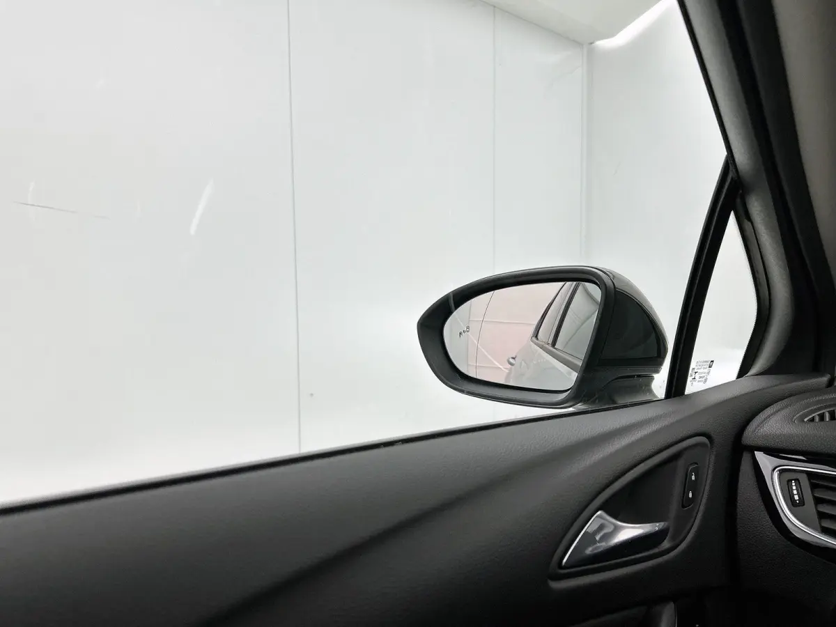 1.2 Business Elegance | 145pk | Navigatie | Camera | Trekhaak | Volledig Dealer Onderhouden! | 44.000km |