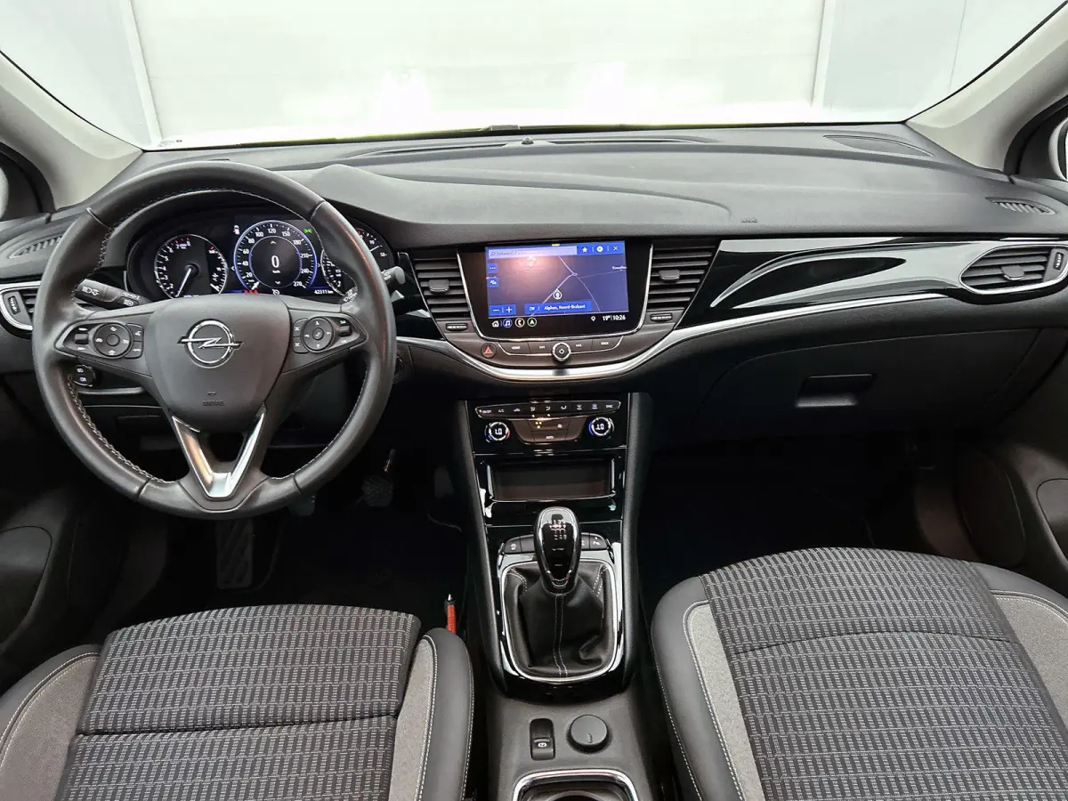 1.2 Business Elegance | 145pk | Navigatie | Camera | Trekhaak | Volledig Dealer Onderhouden! | 44.000km |