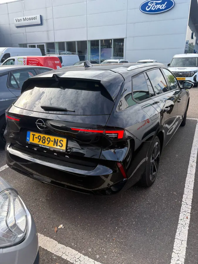 1.2 Business Elegance | 130pk | 36.000km! | Apple Carplay/Android Auto | Camera | Stuur+Stoelverwarming |