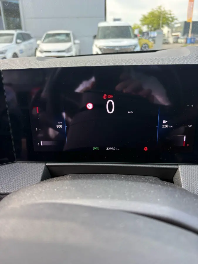 1.2 Business Elegance | 130pk | 36.000km! | Apple Carplay/Android Auto | Camera | Stuur+Stoelverwarming |