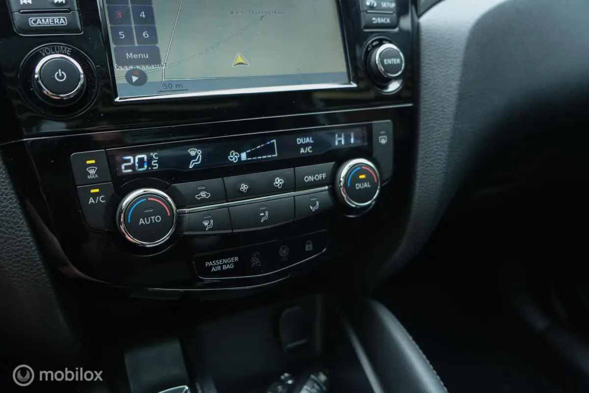 1.2 Acenta | Pano | Cruise | LED | Lane Assist | 360 Camera | Dealer onderhouden | Zeer netjes | Rijklaar | Keyless