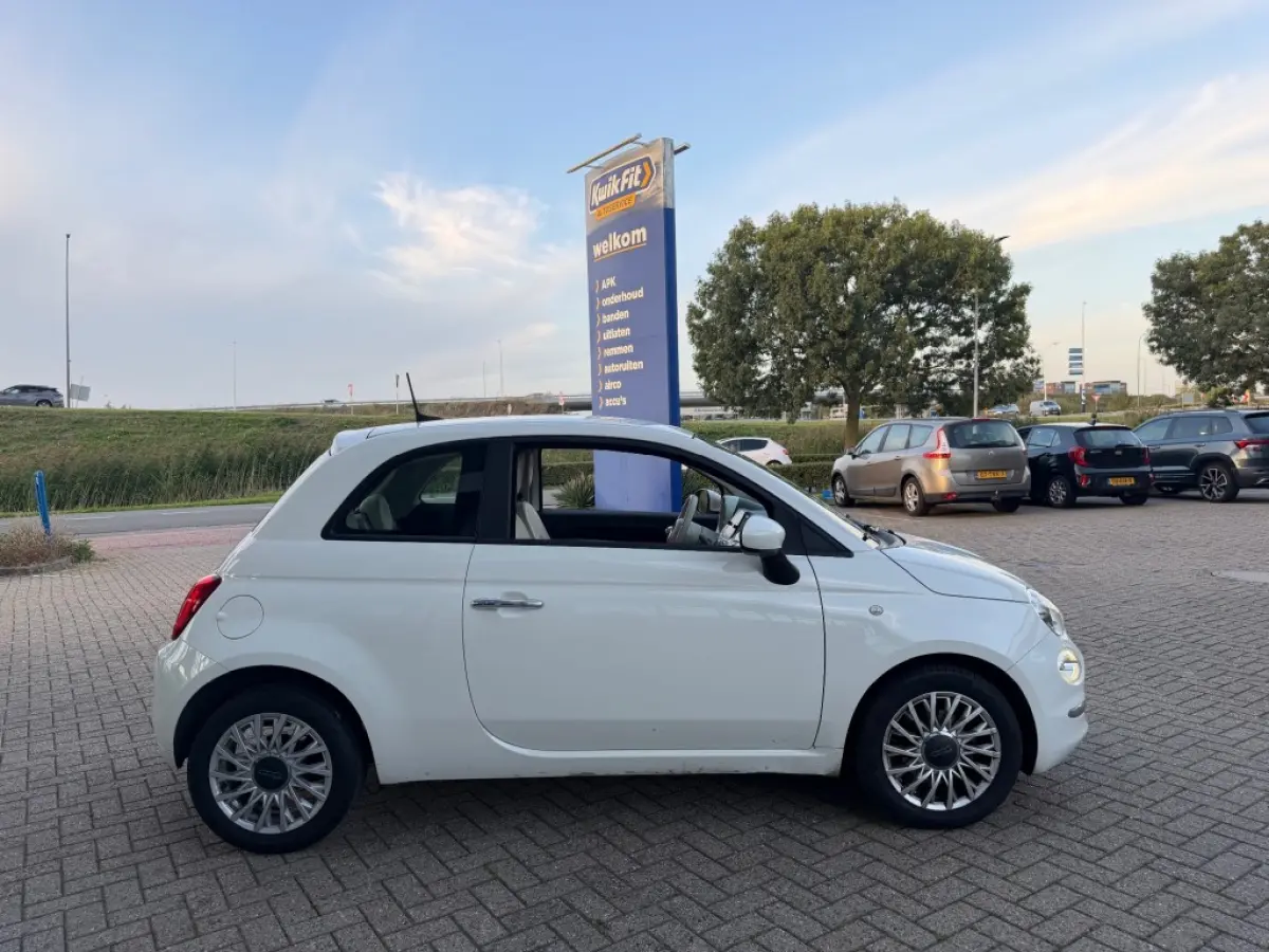 1.0 HYBRID LOUNGE AIRCO APPLE CARPLAY LMV
