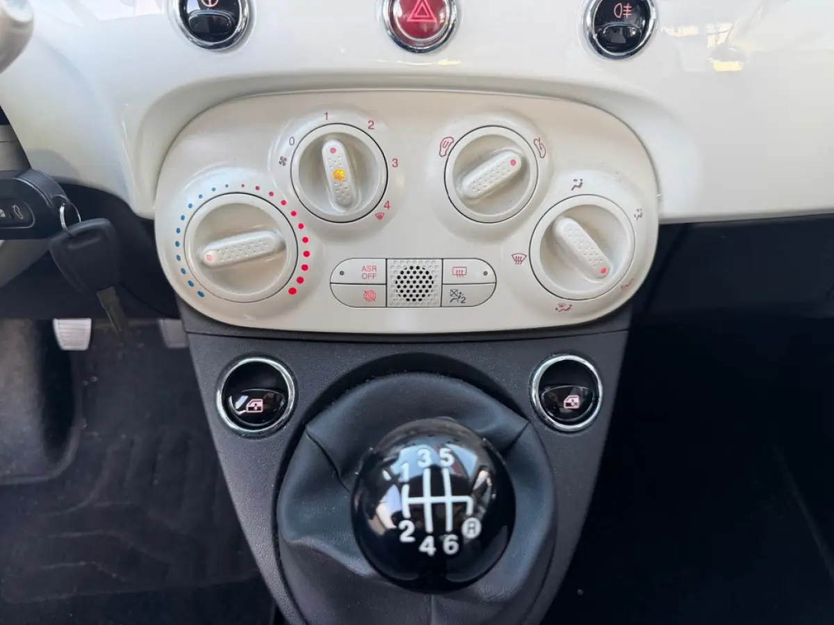 1.0 HYBRID LOUNGE AIRCO APPLE CARPLAY LMV
