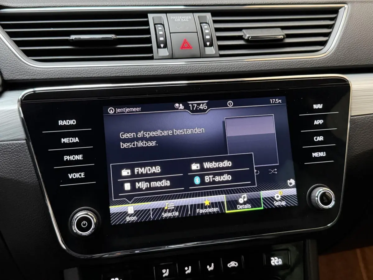 1.5 TSI ACT Business Edition Automaat | Adaptieve cruise control | Apple CarPlay/Android Auto | Climate control | Getint glas | Parkeersensoren voor en achter | Trekhaak