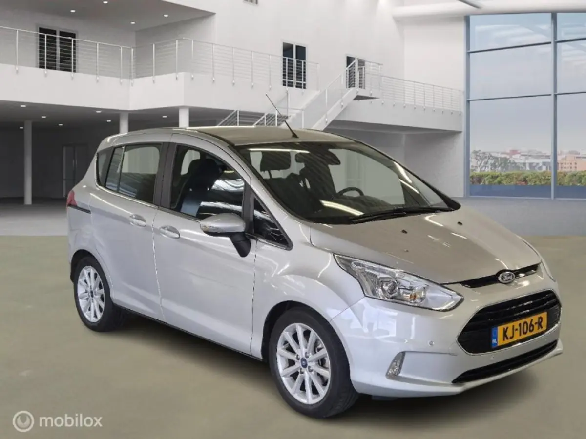 1.6 TI-VCT Titanium 21000Km 1e eigenaar orig. Ned