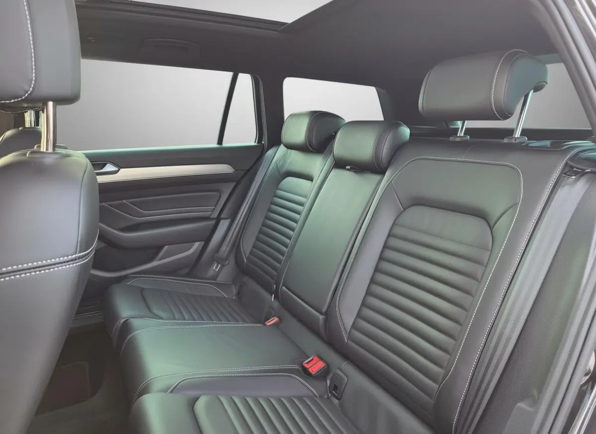 1.5 TSI R-Line | Trekhaak | Leder | Virtual Cockpit | Camera