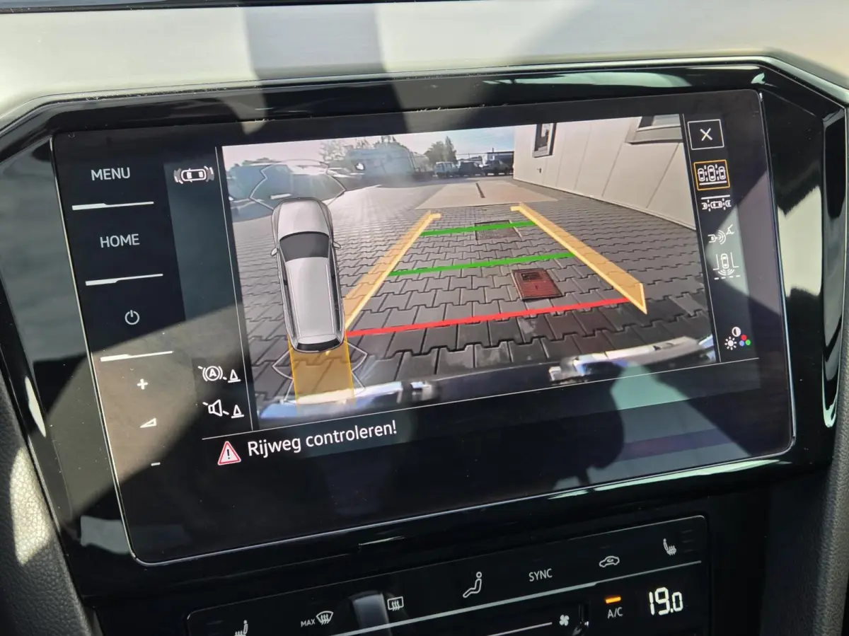 1.5 TSI R-Line | Trekhaak | Leder | Virtual Cockpit | Camera