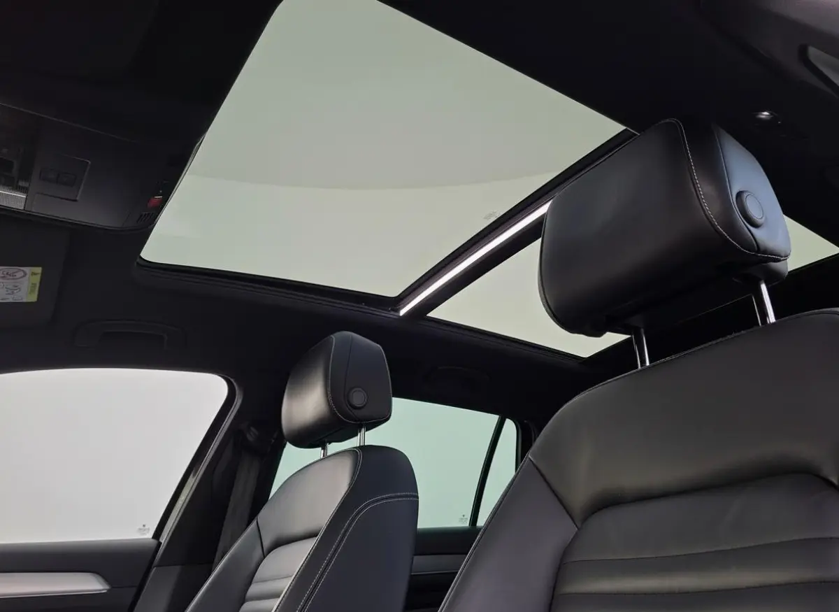 1.5 TSI R-Line | Trekhaak | Leder | Virtual Cockpit | Camera
