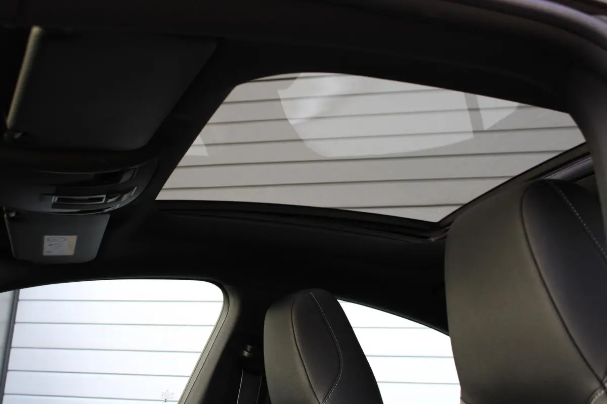 180 AMG Pano | Distronic | Memory | Camera | Carplay | White Art Edition