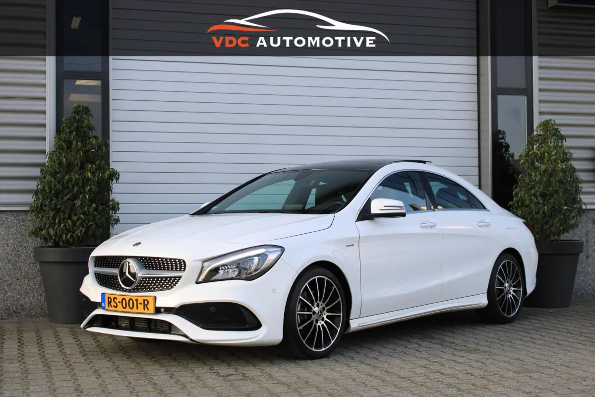 180 AMG Pano | Distronic | Memory | Camera | Carplay | White Art Edition