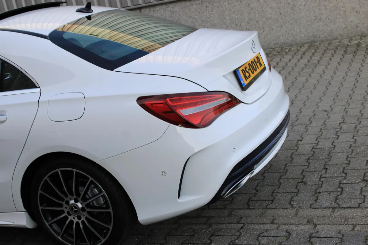 180 AMG Pano | Distronic | Memory | Camera | Carplay | White Art Edition