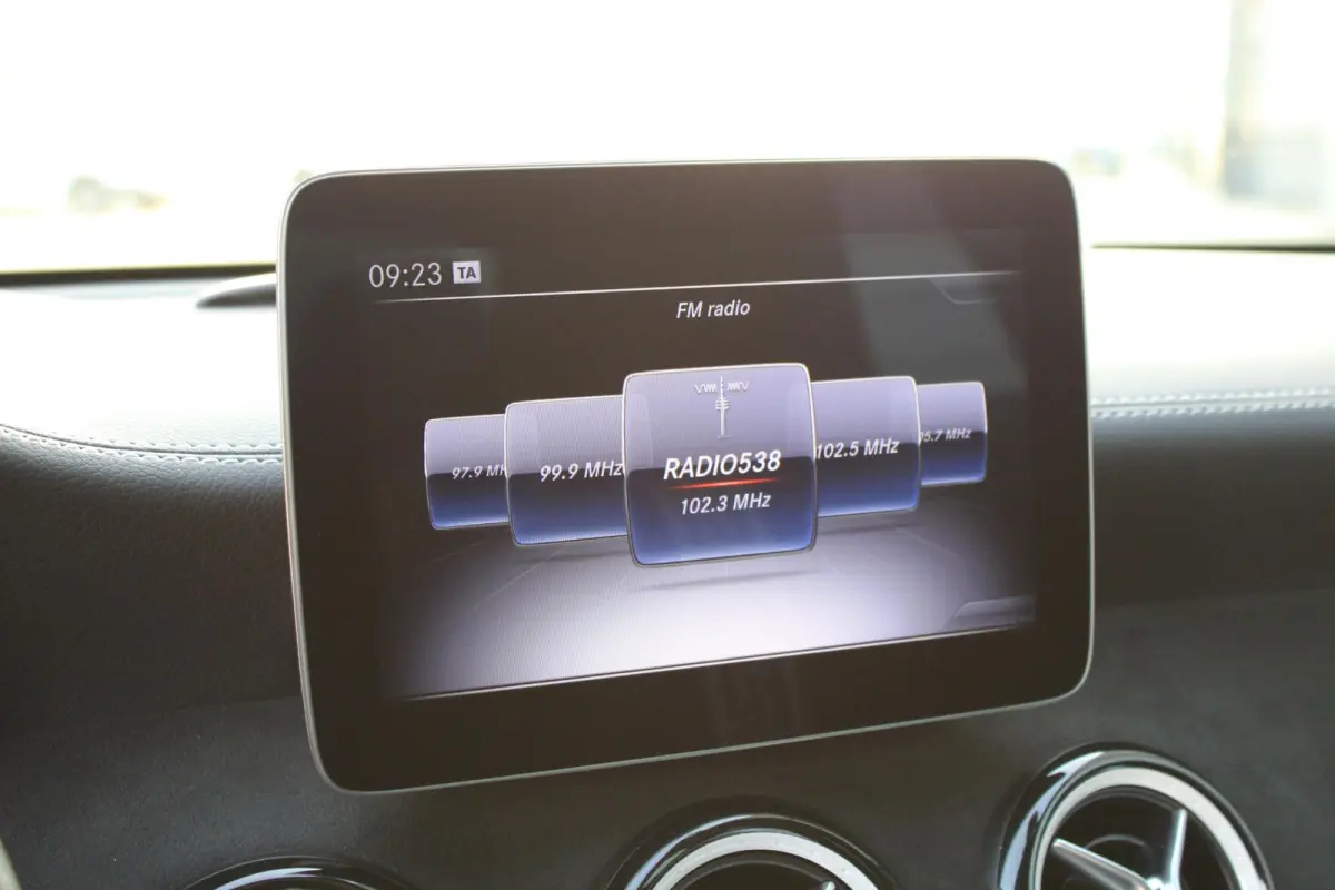 180 AMG Pano | Distronic | Memory | Camera | Carplay | White Art Edition