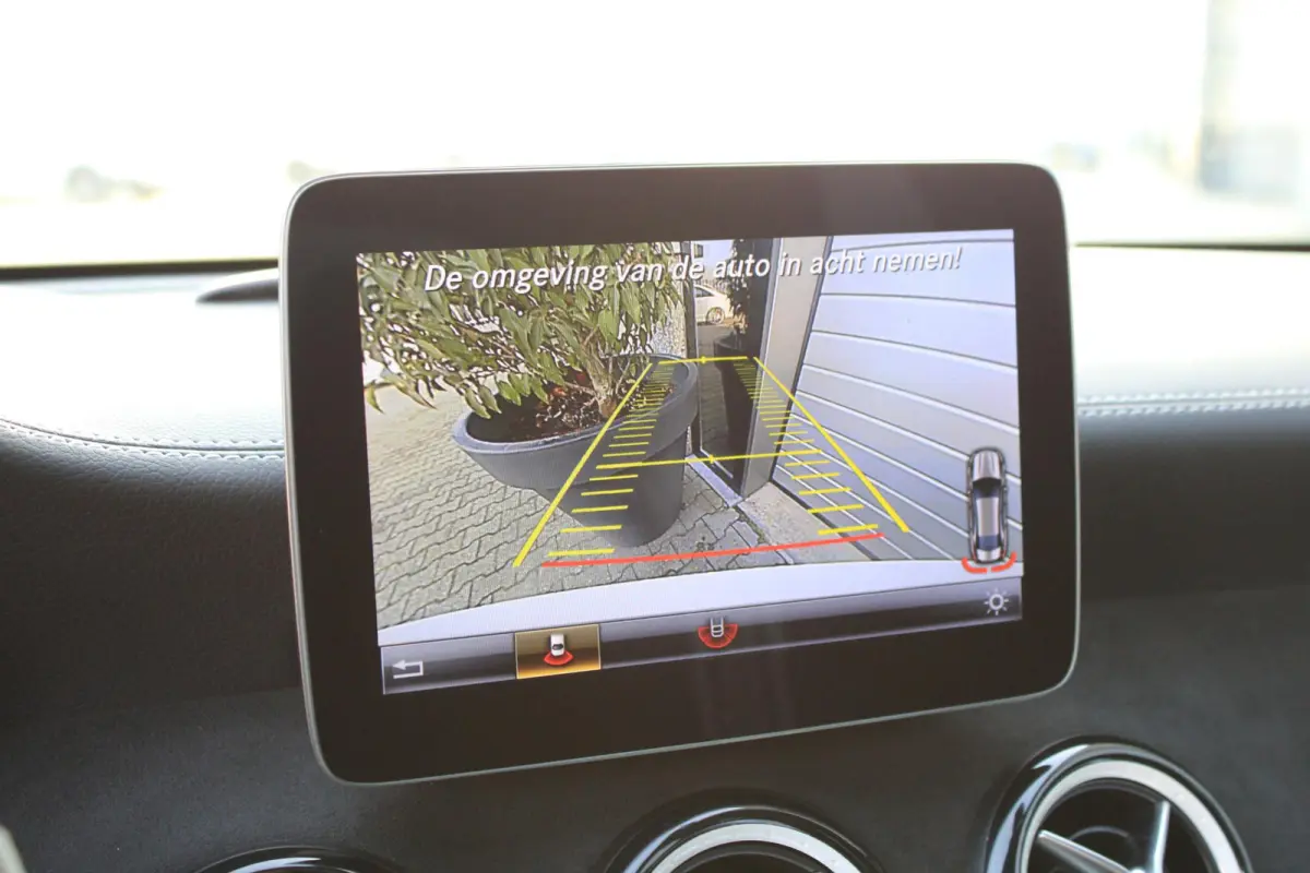 180 AMG Pano | Distronic | Memory | Camera | Carplay | White Art Edition