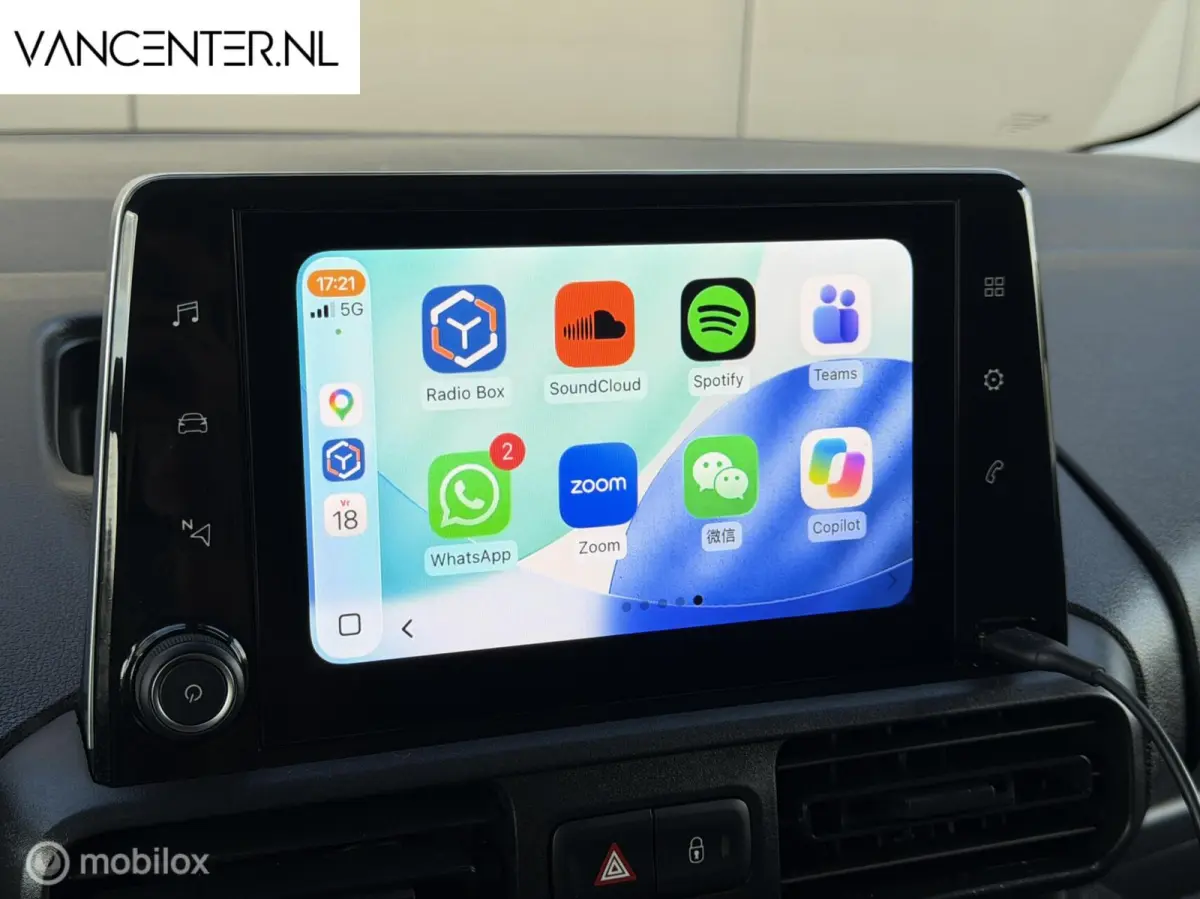 1.5D L2 Lang Carplay Trekhaak Airco Zwart