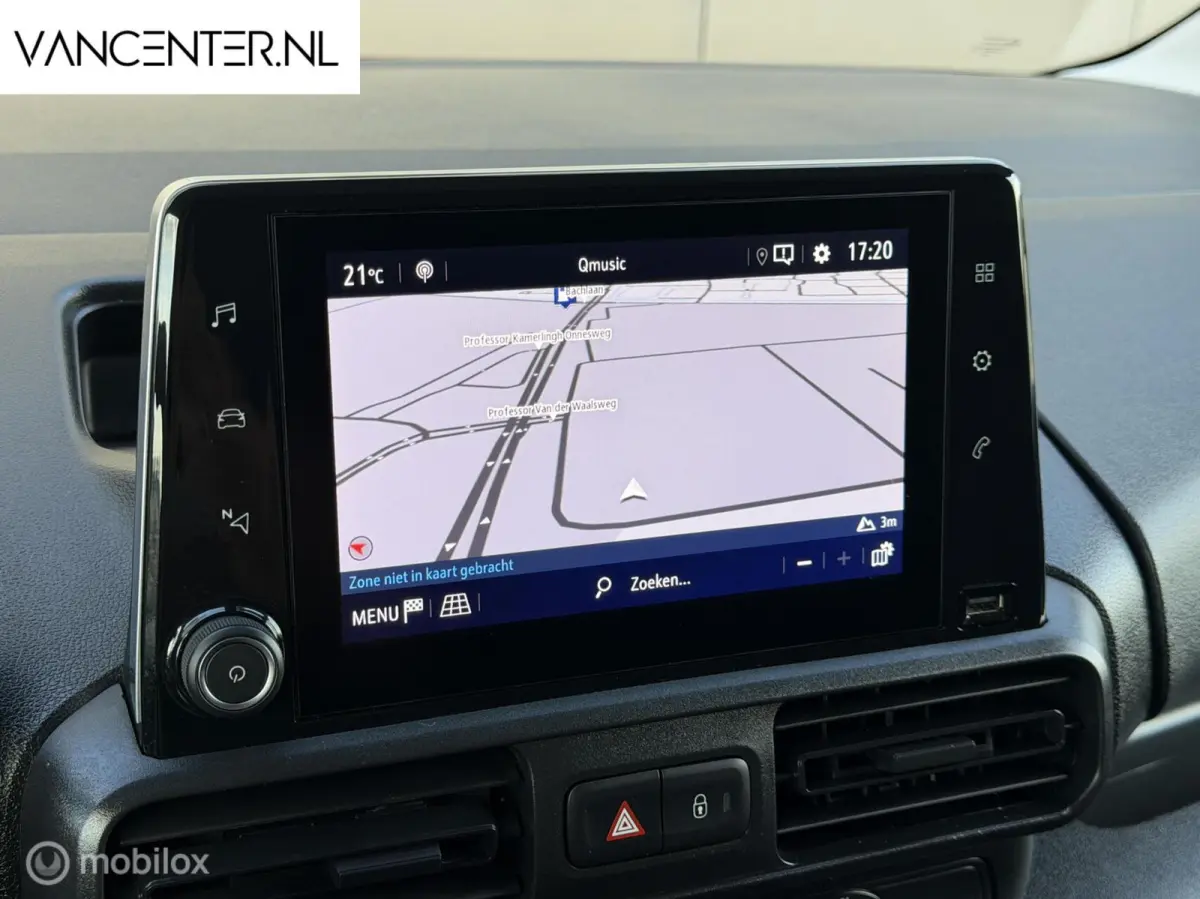 1.5D L2 Lang Carplay Trekhaak Airco Zwart