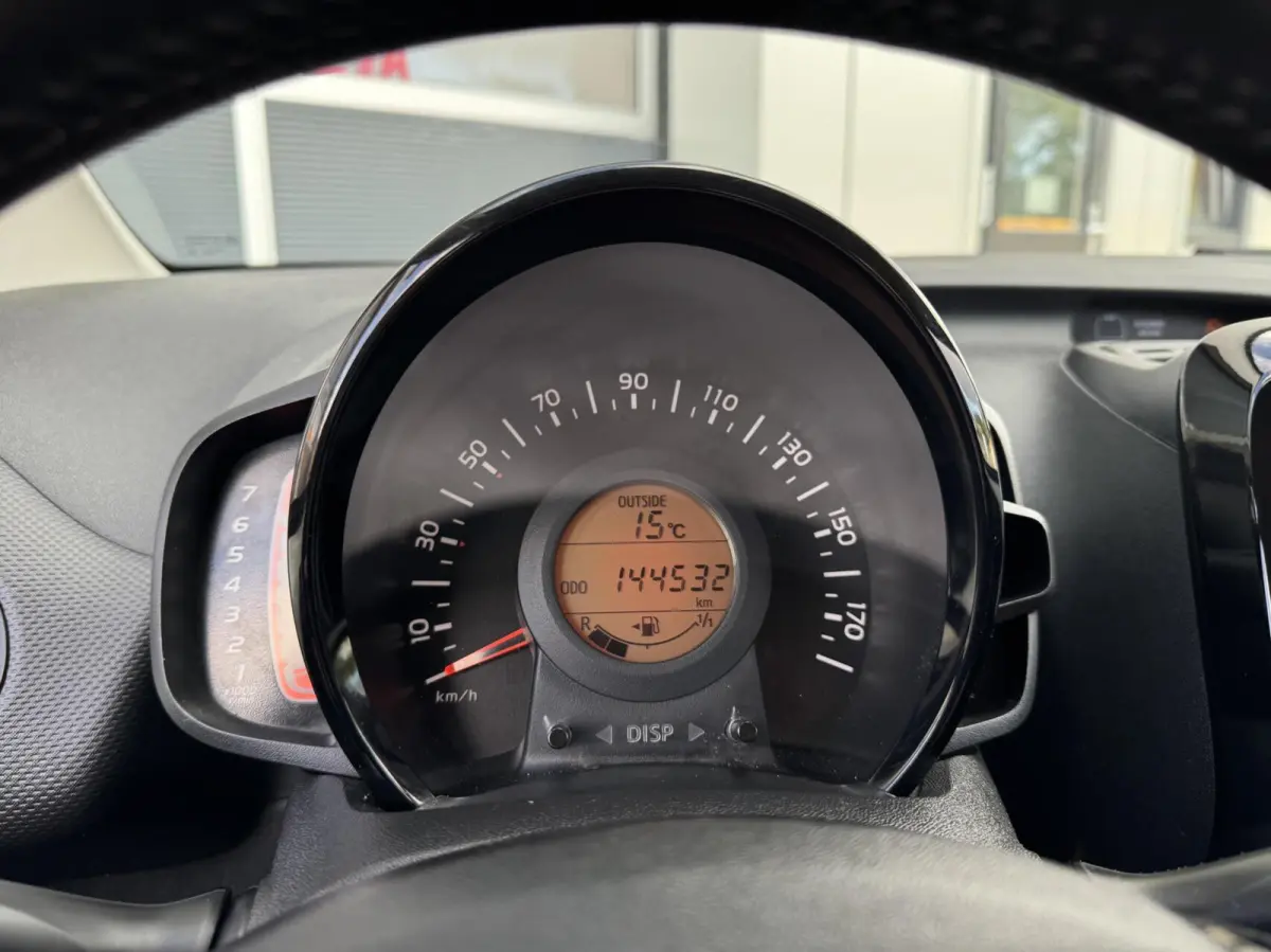 1.0 VTi Feel 5 Deurs | Airco | Limiter | Bluetooth