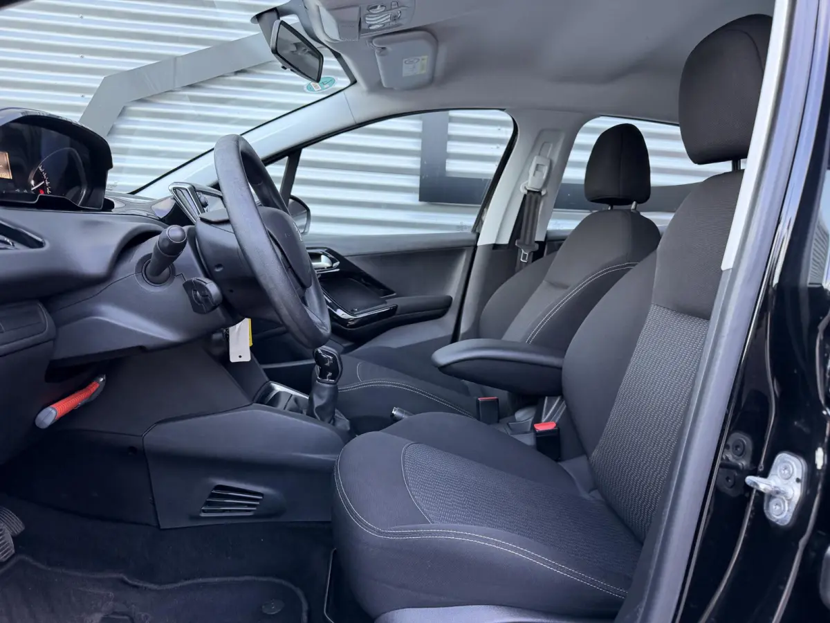 1.2 PureTech Blue Lion Navi|Carplay|Airco|Cruise|PDC|N.A.P|Nieuwe APK bij Aflevering