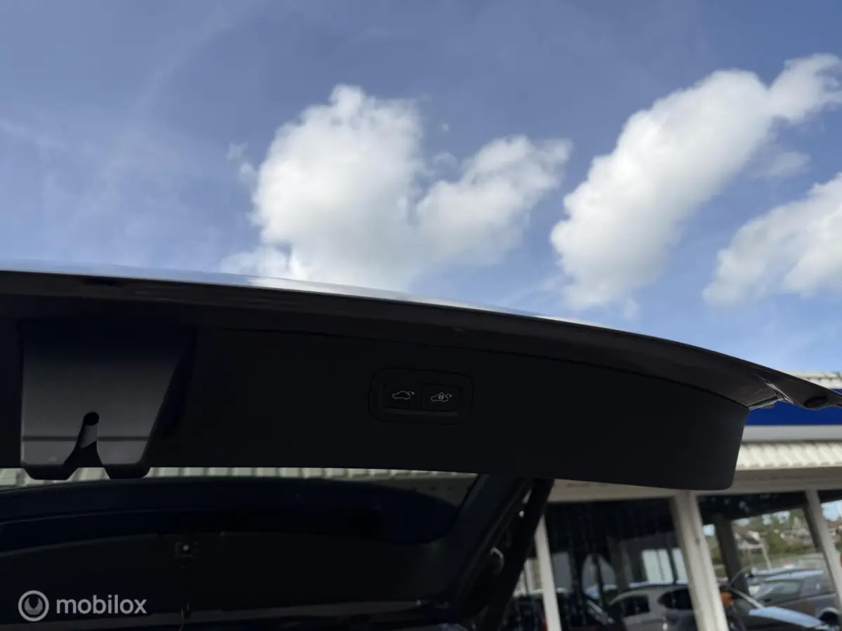 2.0 T8 Twin Engine AWD Inscription|Headup|Pano|Dodehoek|H&K Audio|360 Camera|