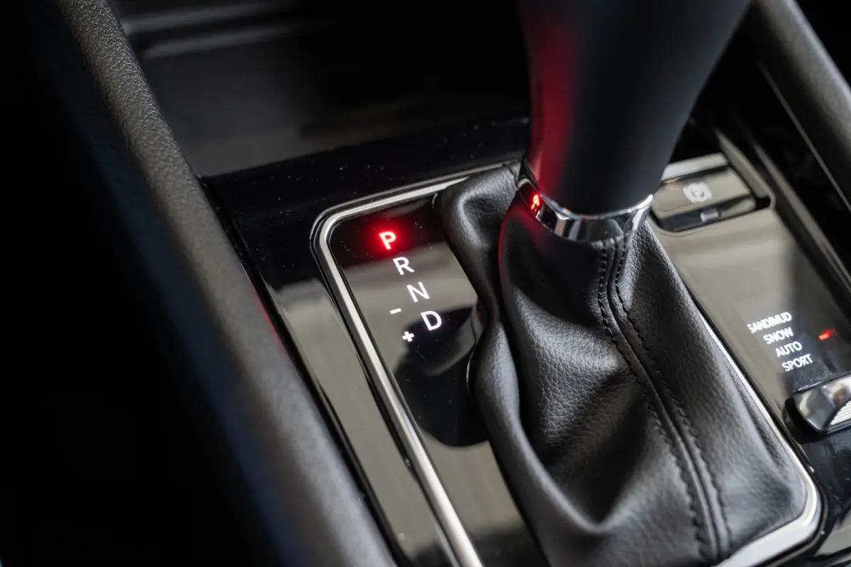 4xe 240 Plug-in Hybrid Summit | Lederen Bekleding | Stoel & Stuurverwarming | El. Stoelverstelling | Navigatie | Cruise Controle Adaptive | Climate Controle | Parkeersensoren |