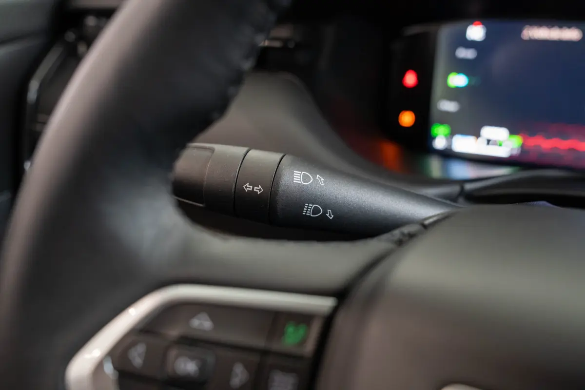 4xe 240 Plug-in Hybrid Summit | Lederen Bekleding | Stoel & Stuurverwarming | El. Stoelverstelling | Navigatie | Cruise Controle Adaptive | Climate Controle | Parkeersensoren |