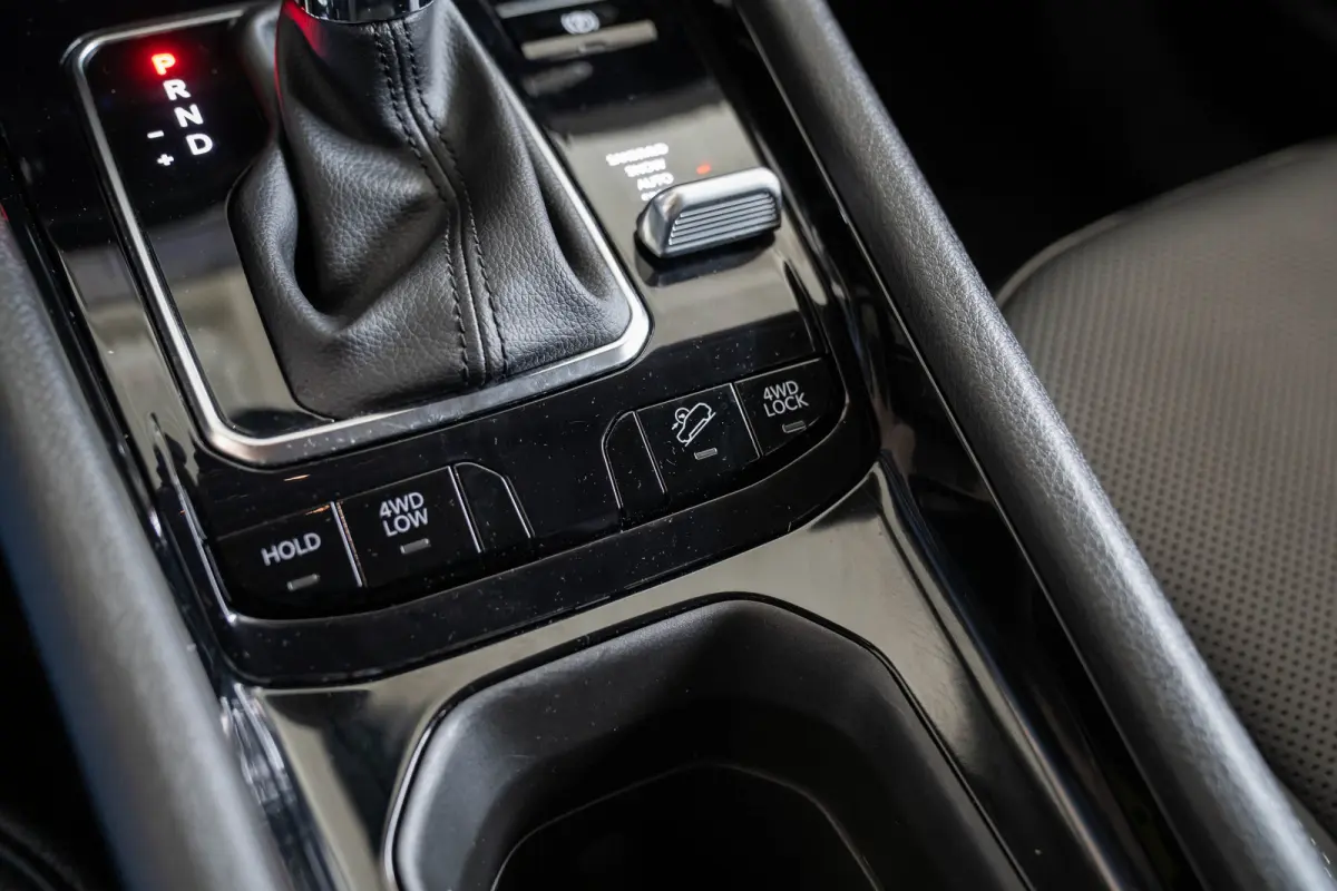 4xe 240 Plug-in Hybrid Summit | Lederen Bekleding | Stoel & Stuurverwarming | El. Stoelverstelling | Navigatie | Cruise Controle Adaptive | Climate Controle | Parkeersensoren |