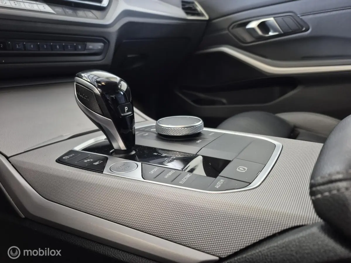320e Business Edition Plus|BTW|Laser|Carplay