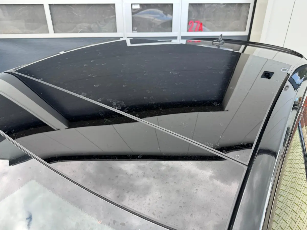 RS Q3 2.5 TFSI | RS Geruit Leder | Panorama | Virutal Cockpit | 360 Camera | Individual Velgen | Adaptive Cruise | CarPlay | Navigatie | Climate
